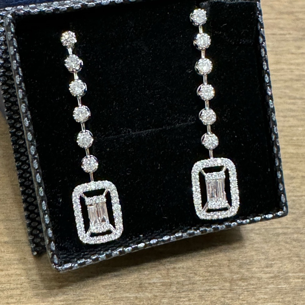 Elegant White Gold Drop Earrings with Sparkling Diamonds in Halo Setting
